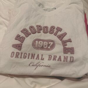 Aeropostale White Short Sleeve Tee with Mauve Logo